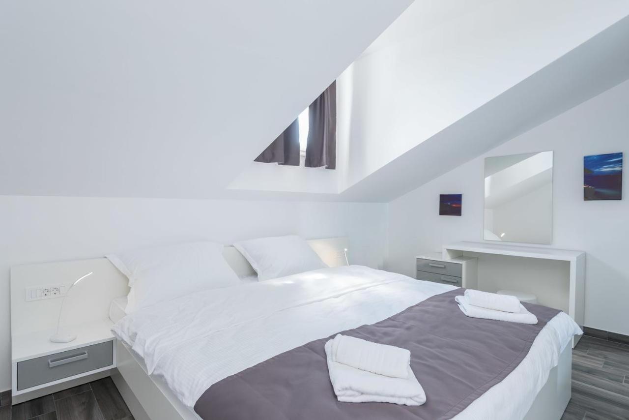 Apartments Poseidon Sreser Εξωτερικό φωτογραφία